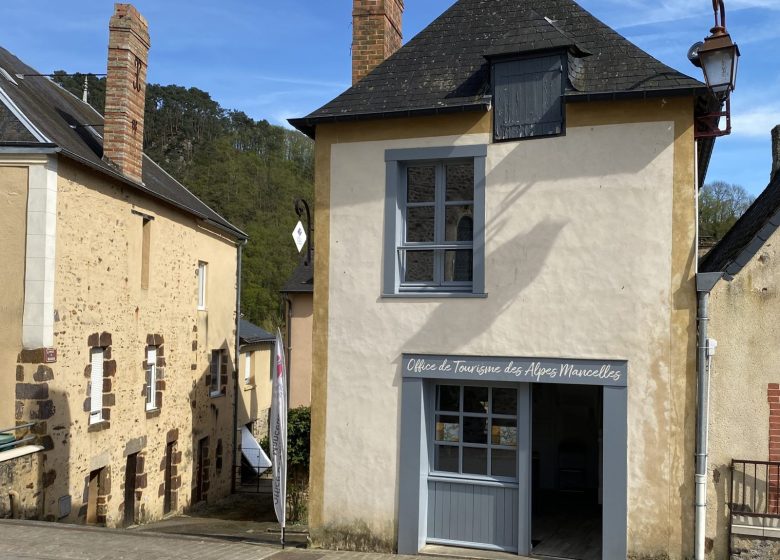 Alpes Mancelles Tourist Office in Saint-Léonard-des-Bois
