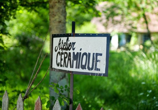 LUCIE BÉCUWE – POTTER AND PAINTER