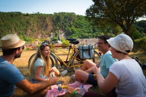 La Vélobuissonnière : Saint-Léonard-des-Bois < > Fresnay-sur-Sarthe