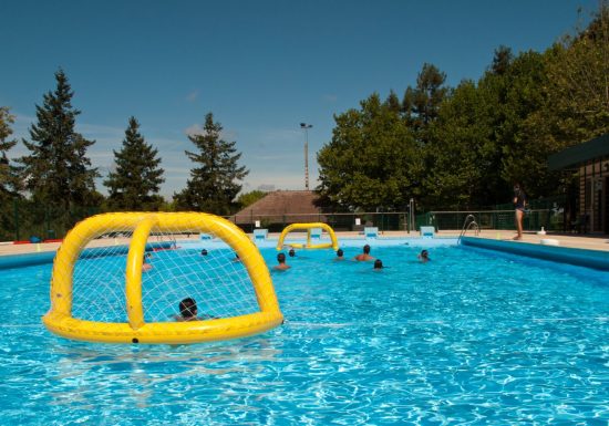 Piscine municipale de Luché Pringé