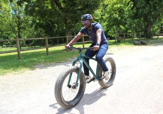 Location fatbike électrique (VTT à gros pneus) à l’heure à Brûlon