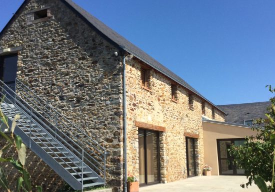 GITE LE LOGIS DE LA COURBE