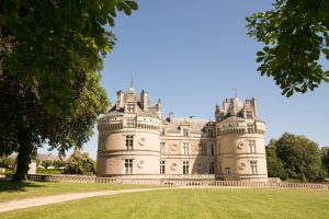 Château-du-Loir < > le Lude