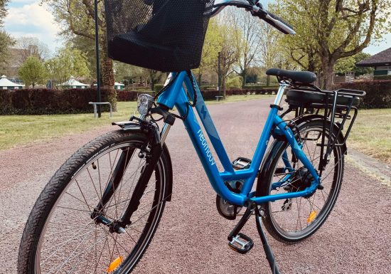 HIRE ELECTRIC BIKES FROM MANSIGNE CAMPSITE