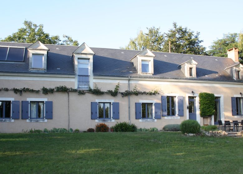 LE CARREFOUR – CHAMBRES D’HÔTES