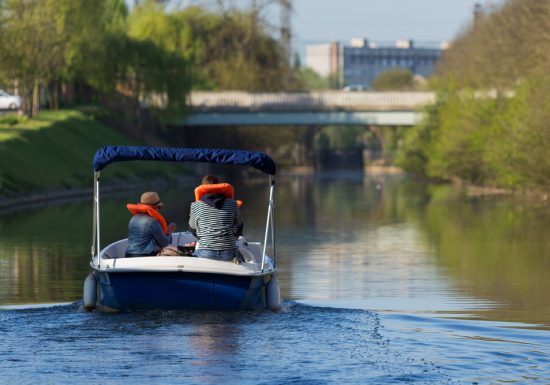 Location de bateaux électriques – offre “Vogue et Vague”