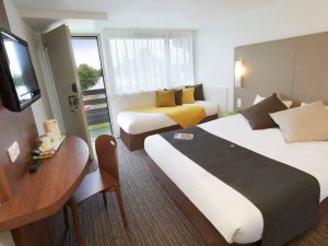 Campanile Le Mans Sud Arnage – hôtel restaurant Le Comptoir