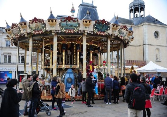 CARROUSEL JULES VERNE