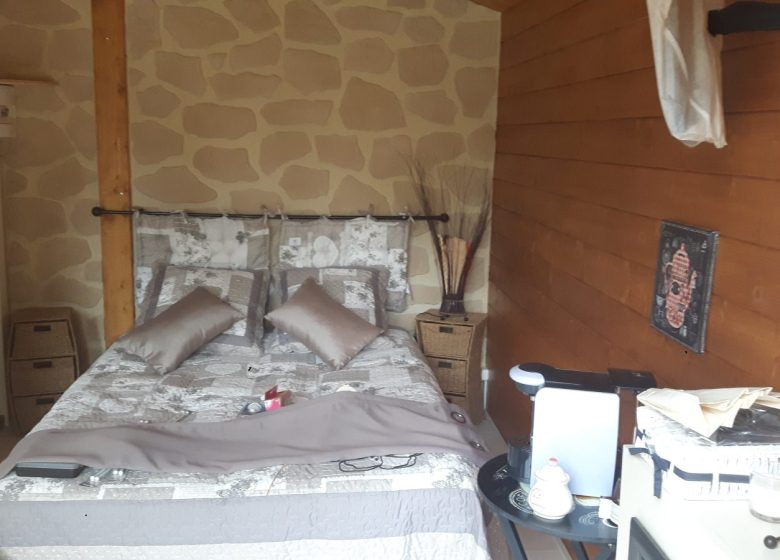 A LA TABLE DU PUISARD