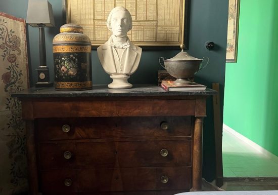 Chambres d’hôtes chez un antiquaire