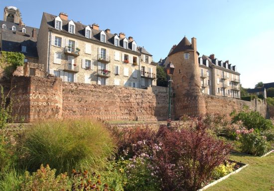 L’Enceinte romaine du Mans – Cité Plantagenêt