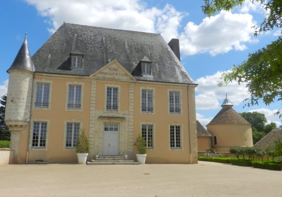 Gîte de groupe – Château de Haut-Éclair