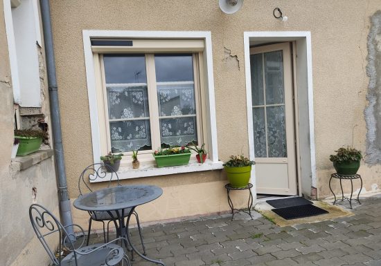 Logis douillet au centre du village
