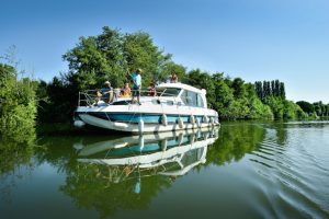 Séjour famille en bateau sans permis !