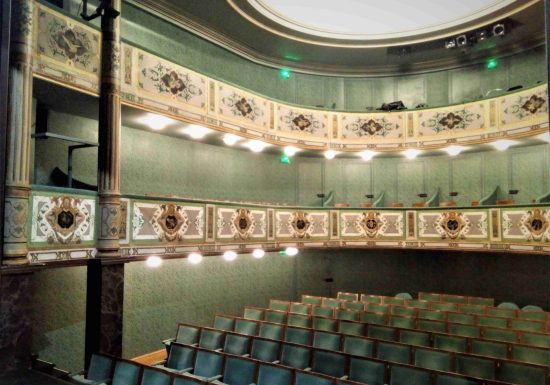 Visite guidée du théâtre de la Halle au Blé – La Flèche