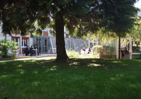 Auberge de jeunesse Le Flore