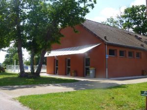 Aire de services camping-cars – Camping OnlyCamp Le Pont Romain