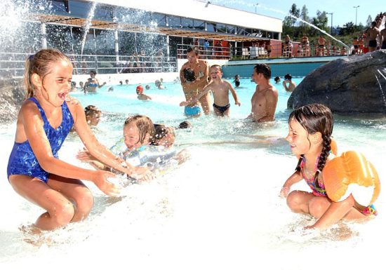 CENTRE AQUATIQUE LES ATLANTIDES