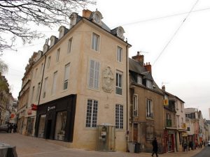 PLACE DE LA SIRÈNE
