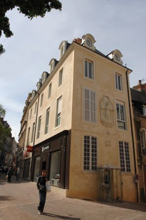 PLACE DE LA SIRÈNE