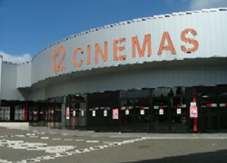 CINEMA MEGA CGR