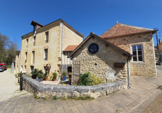 Gîte du Moulin de Barutel avec spa et hammam