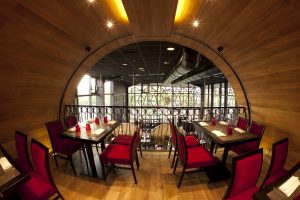 La Taverne – Table de caractère