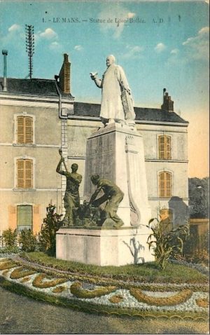 Monument à Léon Bollée