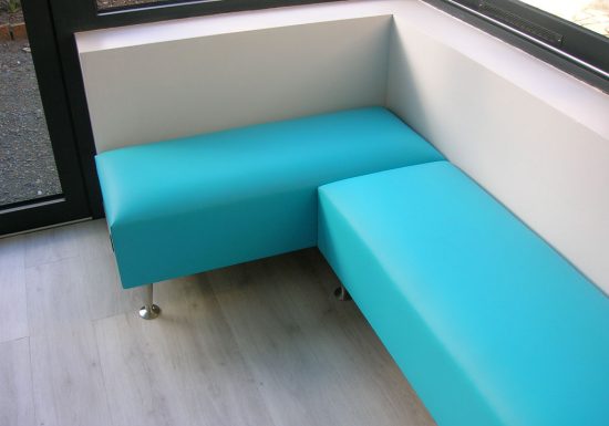Le Décor Suzerain