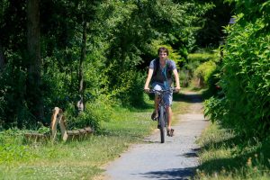 Tour de la fontaine sans fond